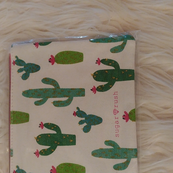 🏜FIRM! NWT TARTE SUGAR RUSH CACTUS COSMETIC BAG (DISCONTINUED) - Picture 4 of 6